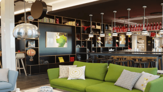 Get together with Samuel Vaillant-Jørgensen (MD at the Danish-French Chamber of Commerce)                